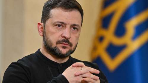 Когда могут пройти выборы президента в Украине, рассказал Зеленский