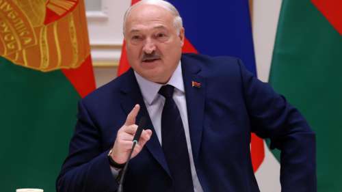 Лукашенко заявил, что Путину "тайком" звонили из Украины (видео)