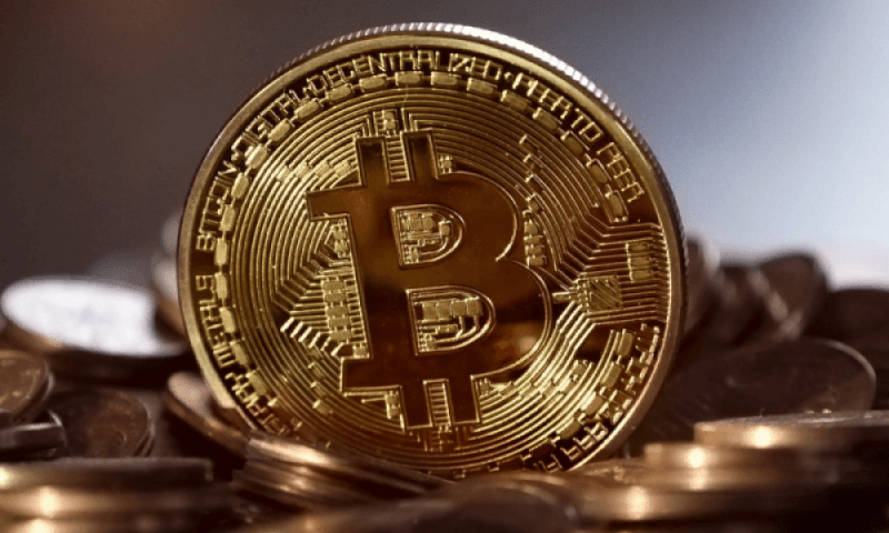 Биткоин находится под давлением неопределенности ФРС, нефти и замедления темпов развития ИИ