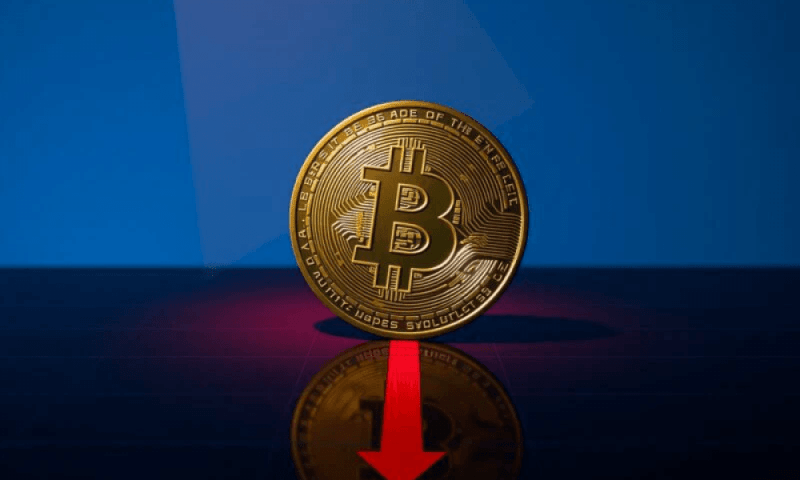 Биткоин опустился ниже 000 на фоне нефтяного шока и снижения доходности казначейских облигаций