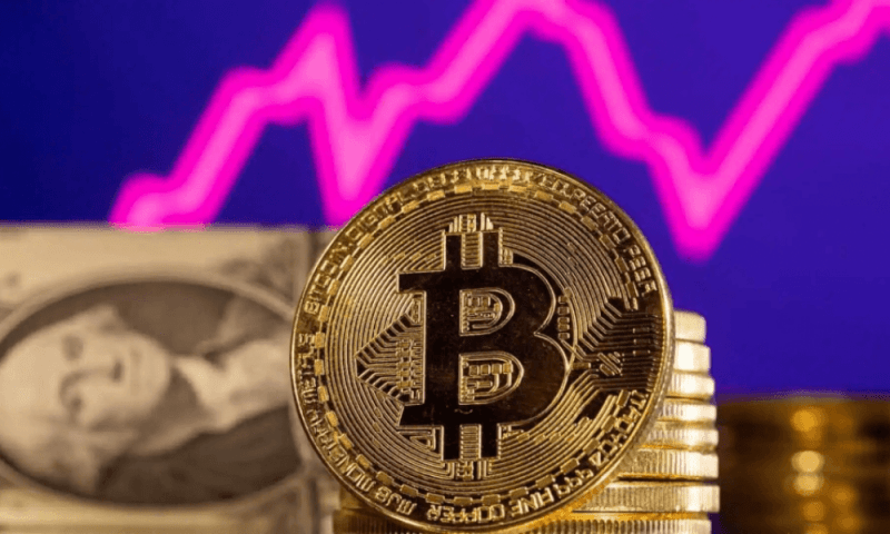 Биткоин упал ниже 000 после того, как удары США по Ирану спровоцировали ликвидацию активов на сумму млрд