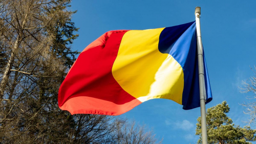 В Румынии снова проходят президентские выборы. Первая попытка не удалась из-за подозрений о российском вмешательстве